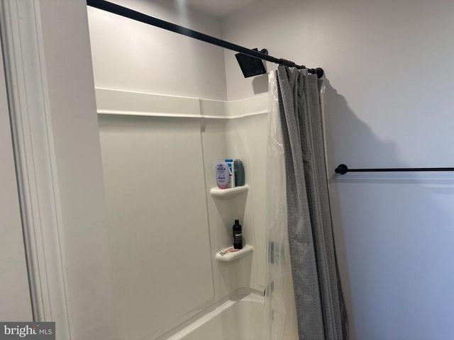 153 GUNNISON DR, Hedgesville, WV 25427