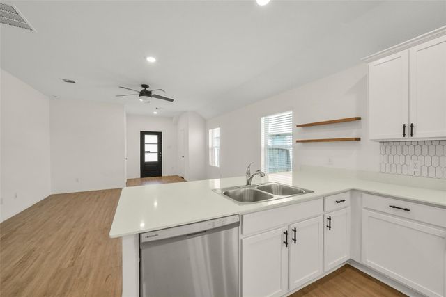 3003 Halleton Court, Houston, TX 77365