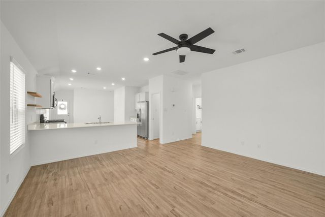 3003 Halleton Court, Houston, TX 77365