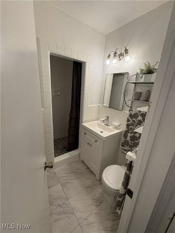 13800 Fairhill Road 520, Shaker Heights, OH 44120