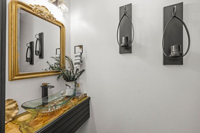 707 Page Ave, Lebanon, TN 37087