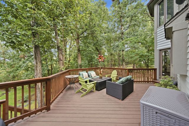 2015 N Northumberland Pass, Palatine, IL 60074