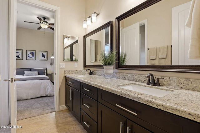 18278 W SANTA ALBERTA Lane, Goodyear, AZ 85338