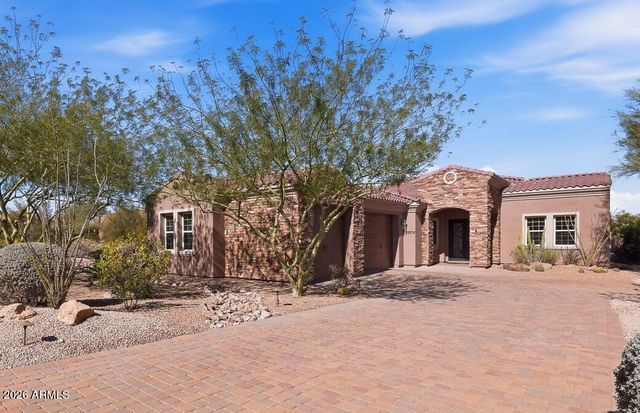 18278 W SANTA ALBERTA Lane, Goodyear, AZ 85338