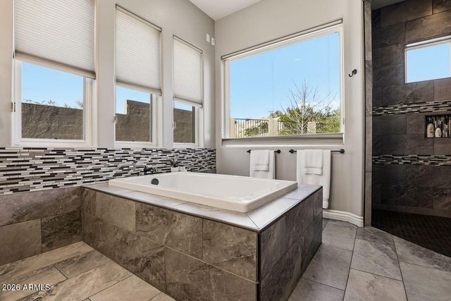 18278 W SANTA ALBERTA Lane, Goodyear, AZ 85338