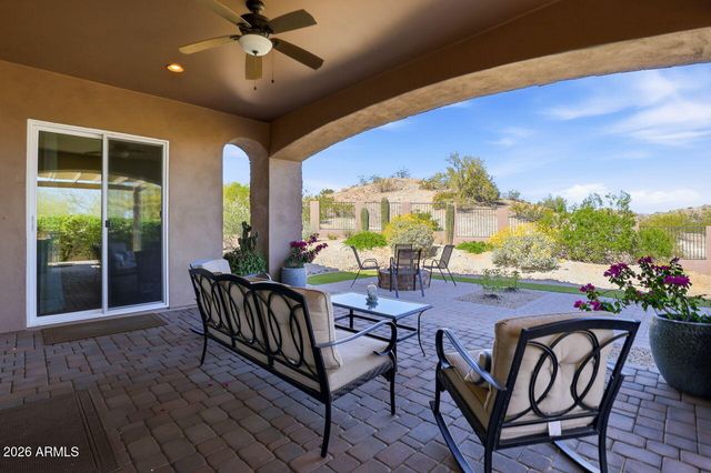 18278 W SANTA ALBERTA Lane, Goodyear, AZ 85338