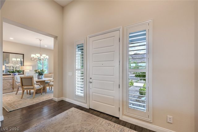 6842 Regency Crest Avenue, Las Vegas, NV 89148