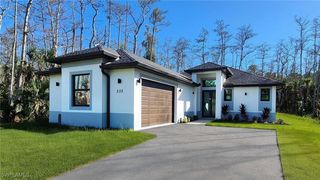 532 41st AVE NE, Naples, FL 34120