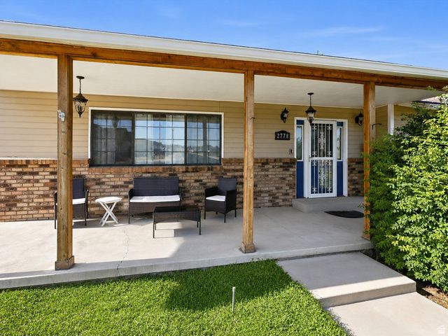 2778 W 1300 N, Clinton, UT 84015