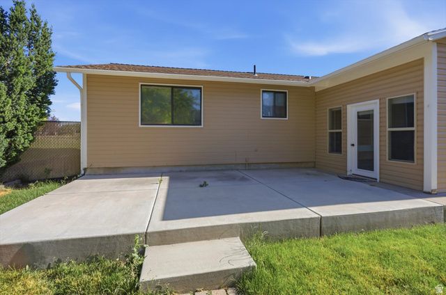 2778 W 1300 N, Clinton, UT 84015
