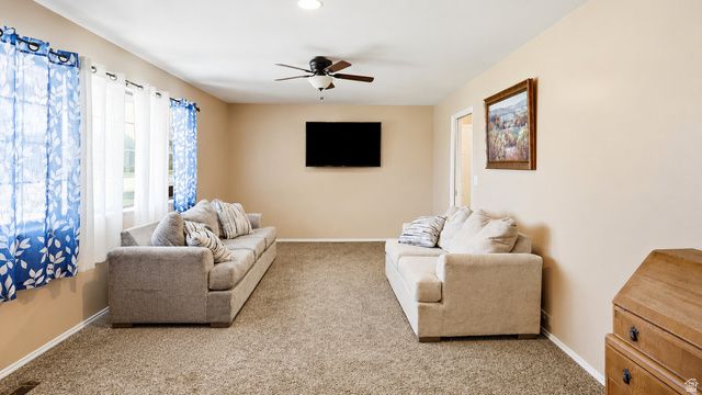 2778 W 1300 N, Clinton, UT 84015