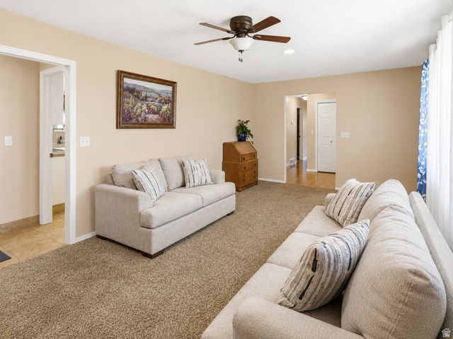 2778 W 1300 N, Clinton, UT 84015