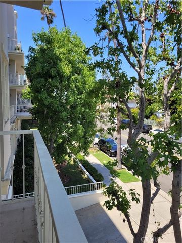 1040 4th 203, Santa Monica, CA 90403