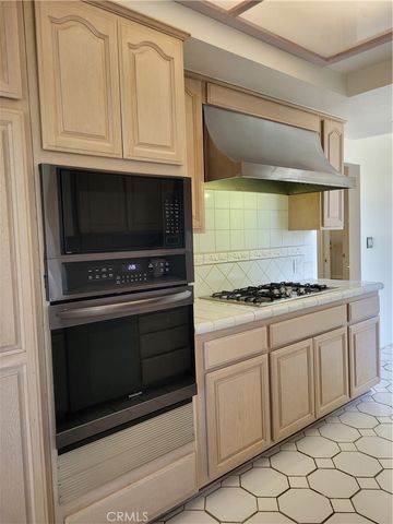 1040 4th 203, Santa Monica, CA 90403