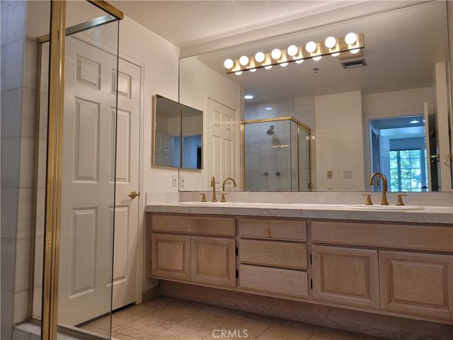1040 4th 203, Santa Monica, CA 90403