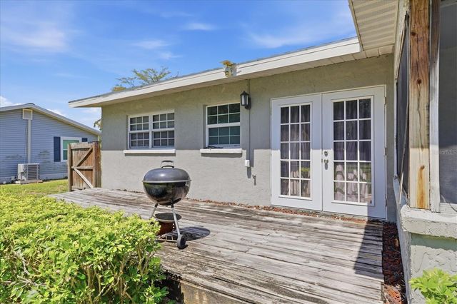 910 16TH AVENUE W, Palmetto, FL 34221