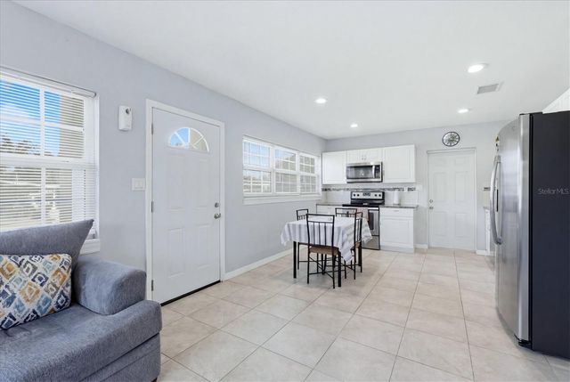 910 16TH AVENUE W, Palmetto, FL 34221