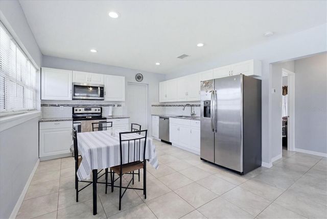 910 16TH AVENUE W, Palmetto, FL 34221
