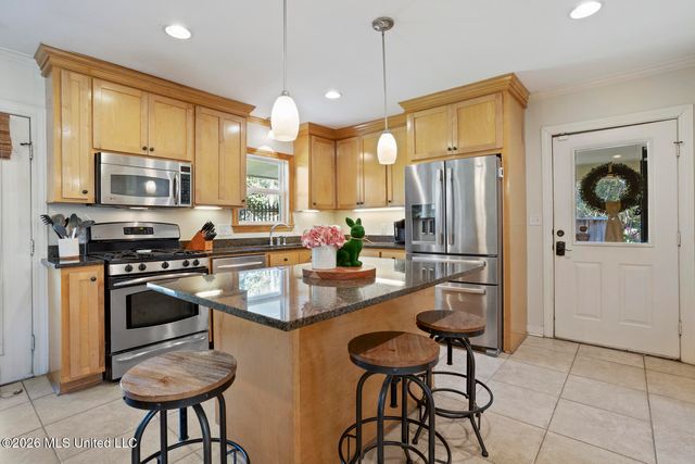 1436 Robert Drive, Jackson, MS 39211