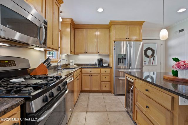 1436 Robert Drive, Jackson, MS 39211