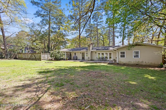 1436 Robert Drive, Jackson, MS 39211
