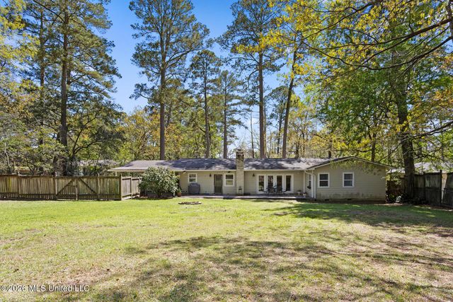 1436 Robert Drive, Jackson, MS 39211