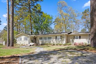 1436 Robert Drive, Jackson, MS 39211