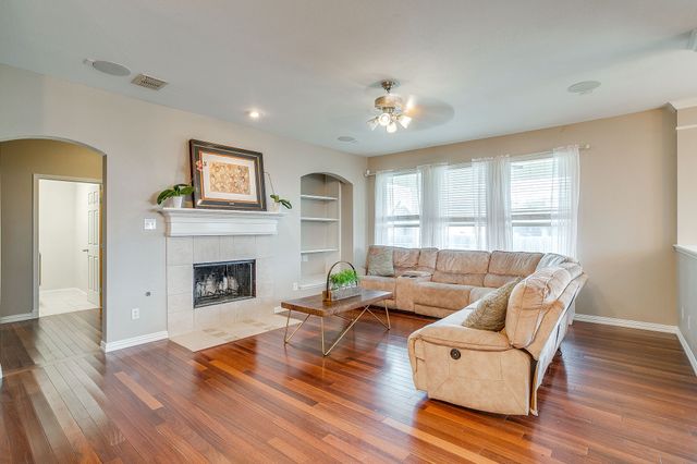 6017 Saddle Bag Drive, Fort Worth, TX 76179
