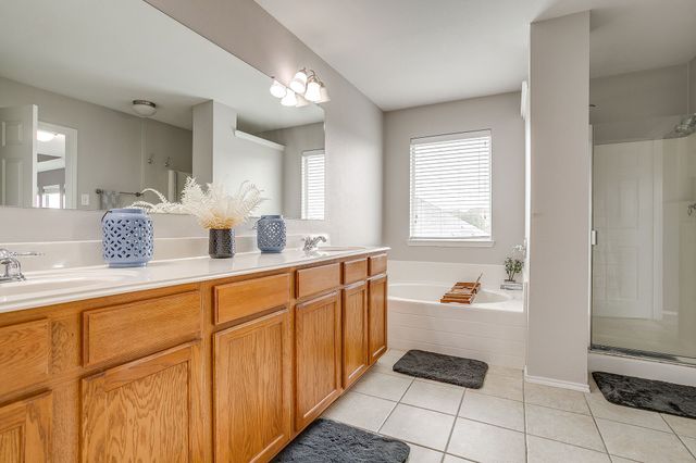 6017 Saddle Bag Drive, Fort Worth, TX 76179