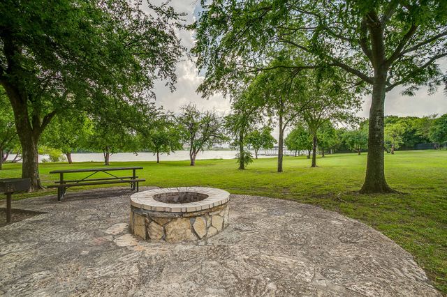 6017 Saddle Bag Drive, Fort Worth, TX 76179