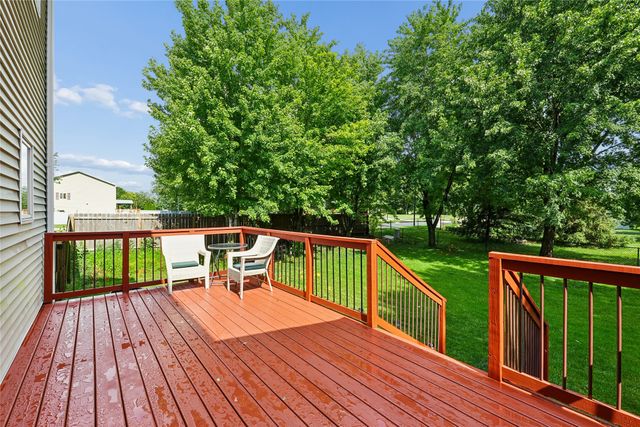 9921 Catalina Drive, Johnston, IA 50131