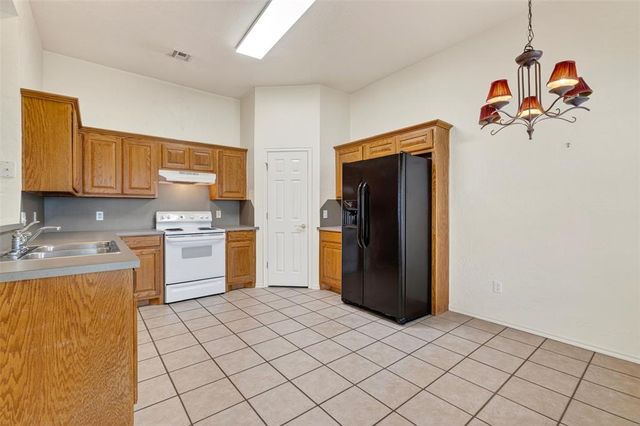 2137 NW 155th Street, Edmond, OK 73013