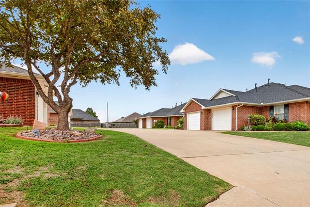 2137 NW 155th Street, Edmond, OK 73013