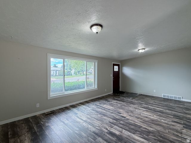 2824 N 1025 E, North Ogden, UT 84414