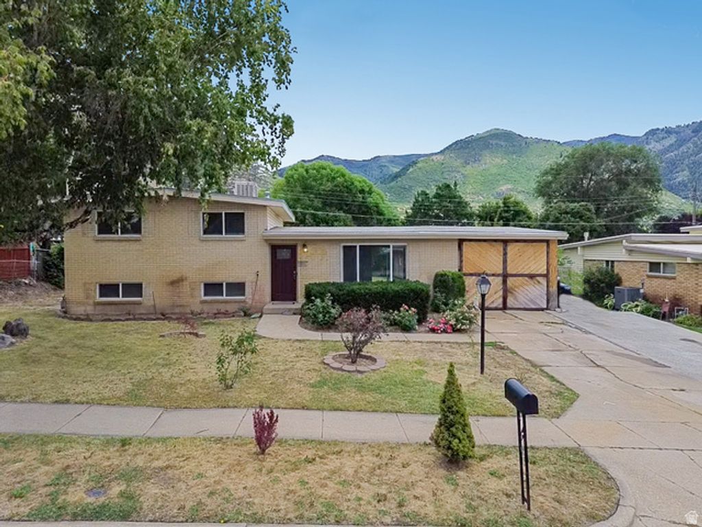 2824 N 1025 E, North Ogden, UT 84414