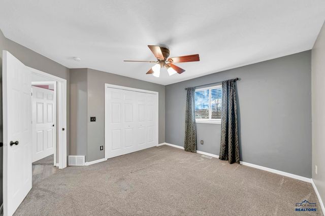 2525 SHAD, Rapid City, SD 57701