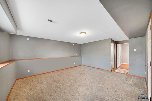 2525 SHAD, Rapid City, SD 57701