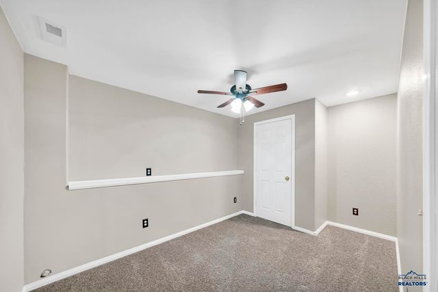 2525 SHAD, Rapid City, SD 57701