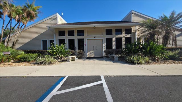 2025 SYLVESTER ROAD N109, Lakeland, FL 33803