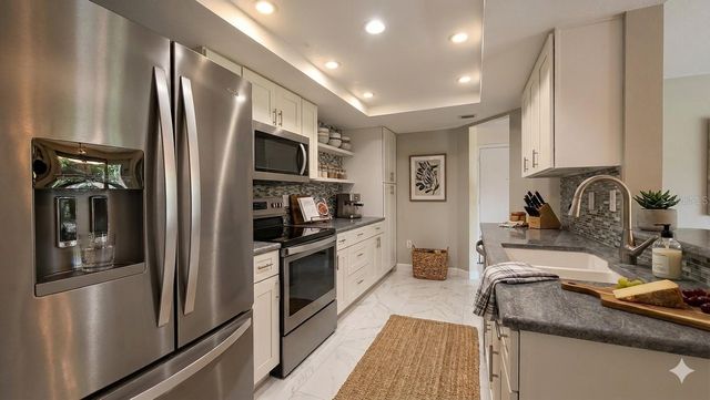 2025 SYLVESTER ROAD N109, Lakeland, FL 33803