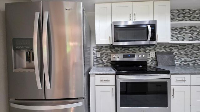 2025 SYLVESTER ROAD N109, Lakeland, FL 33803
