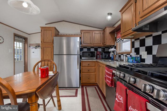 304 RAVEN CT, Mechanicsburg, PA 17050