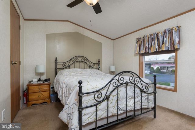 304 RAVEN CT, Mechanicsburg, PA 17050