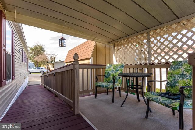 304 RAVEN CT, Mechanicsburg, PA 17050