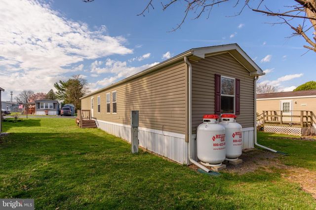304 RAVEN CT, Mechanicsburg, PA 17050