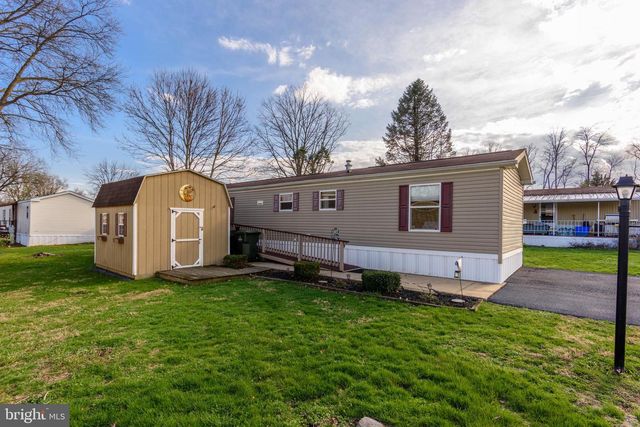 304 RAVEN CT, Mechanicsburg, PA 17050