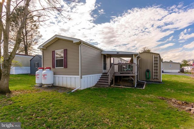 304 RAVEN CT, Mechanicsburg, PA 17050