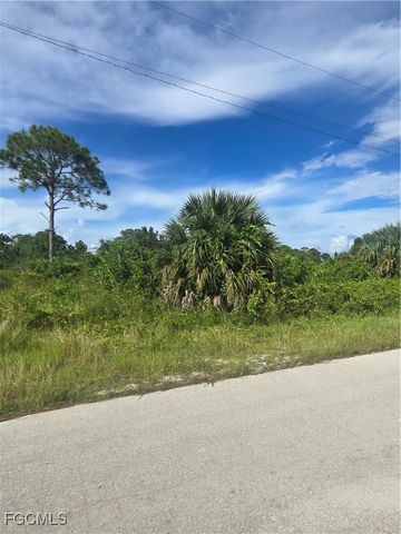 3504 72nd ST W, Lehigh Acres, FL 33971