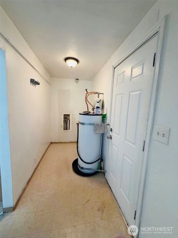 3724 E J Street, Tacoma, WA 98404