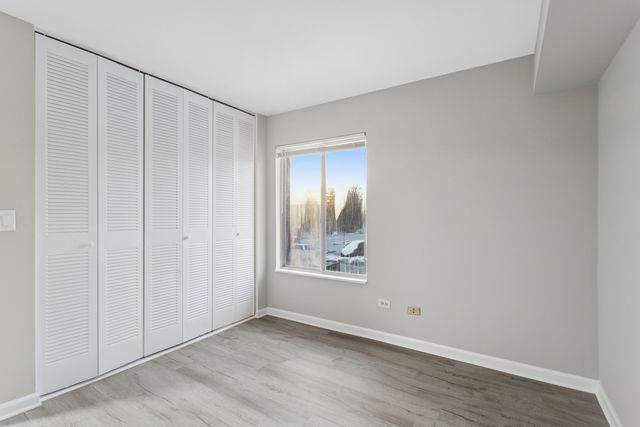 6185 Pinewood Court 202, Willowbrook, IL 60527